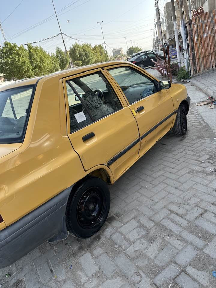 سلام عليكم سايبا للبيع موديل 2016 رقم بغداد إنكليزي 
كير ومحرك مكفول 
كهربائيات شغاله كلها
 هيئه وغرامه مصفره السياره باسمي 
شواصي معمره 
بيها طخه بالجاملغ الأيمن ومعمره 
السعر 38 وبيها مجال للشراي 
العنوان بغداد 
للاستفسار 
***********
