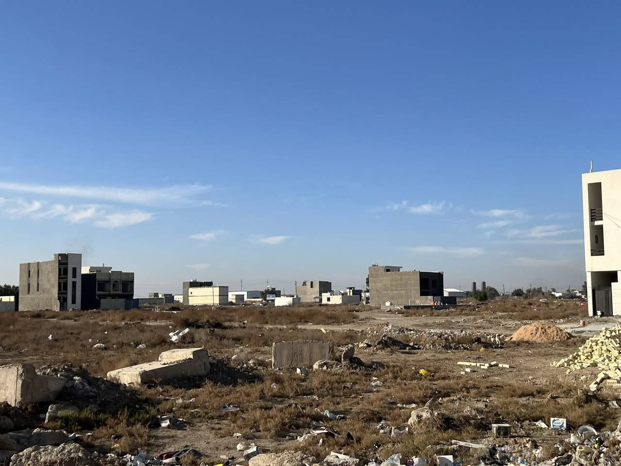 👋السلام عليكم  توجد 200 م 100 م 50 م 
في هكتاريا وشعار العامريه الثانيه 
بجميع المواقع.
📞***********📲
📞*********** 📞
ابو ملاك 💥
