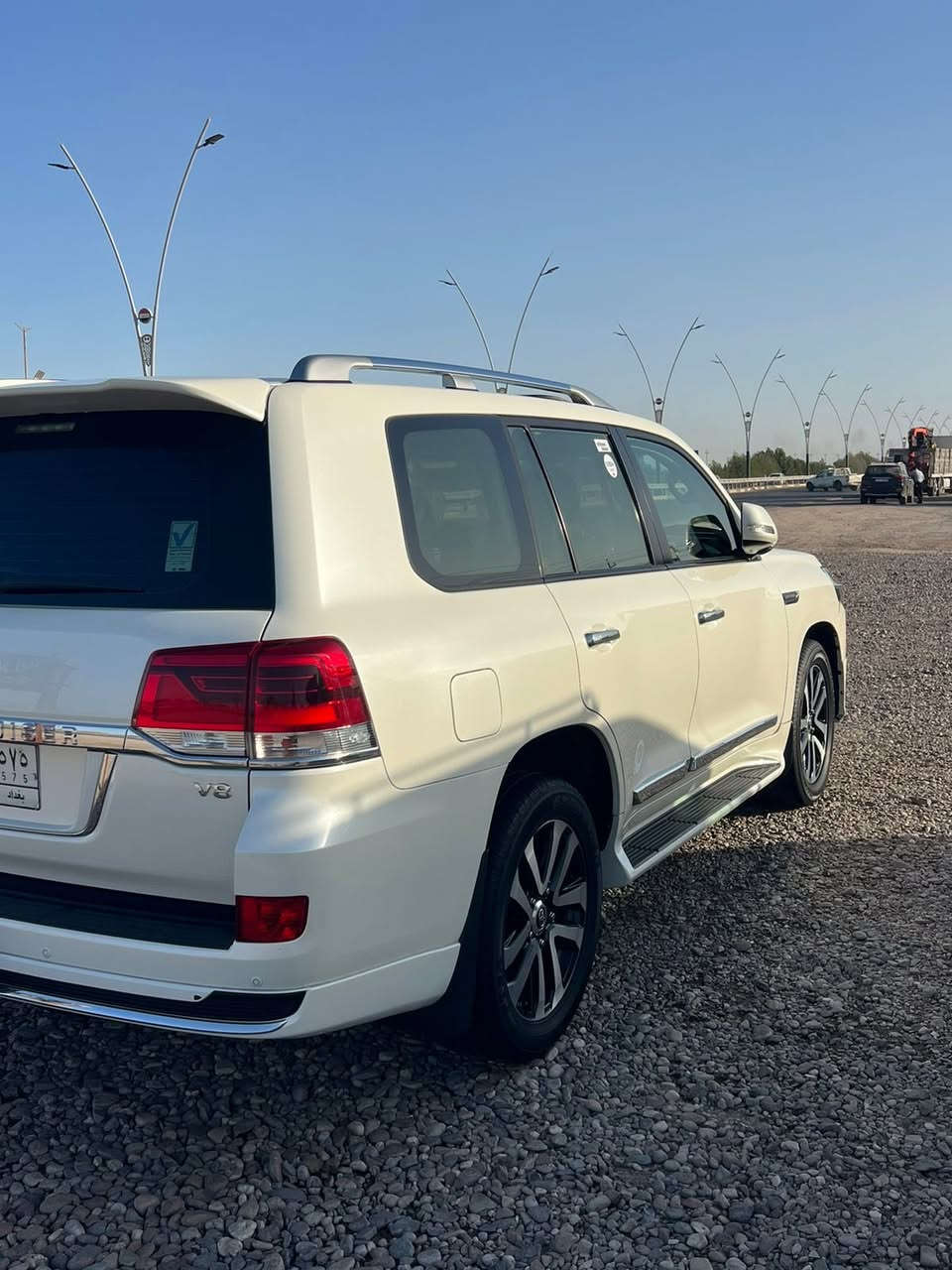 السلام عليكم لاند كروز 2019 ساز 4 بصمات 8سلندر رقم بغداد  باسمي تحويل ثاني يوم جديده جده ومكفوله عدا شبر بارد بالجاملغ الامامي ميبين السعر 492 وبيهه مجال للطيبين ***********
