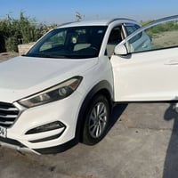 توسان ٢٠١٨ امريكي  بيها قطع صبغ ابيع حزام بدون دواخل  جاهزه كير محرك ت...