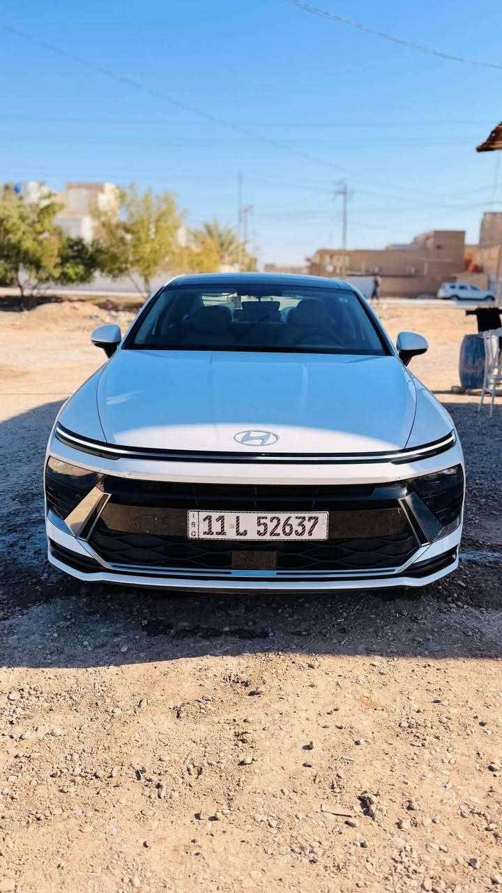 للبيع هيونداي سوناتا 2024 (خليجي)
كفاله 
فول مواصفات (1/1) للاخير
السعر ٢١٨ سعر مناسب 
المحرك: 2500
الممشى: 55 الف
رقم (بغداد)
سيارة نظيفة وجاهزة
المواصفات:
بصمة أبواب + تشغيل عن بعد سقف بانوراما
كشنات كهرباء
لايتات زينون (عدستين عالي وناصي)
حساسات أمامي وخلفي
إنارة داخلية متعددة الألوان
هاندبريك بصمة + أوتو هولد
شحن وايرلس
منافذ تايب سي أمامي وخلفي
شاشة متصلة كبيرة
صندوق كهرباء يفتح عند الاقتراب
شفتات على الستيرن
نظام ترحيب
(Normal / Sport / Sport+/ 
Custom) وضعيات
مكان سياره بسماوه
رقم موبايل ***********
