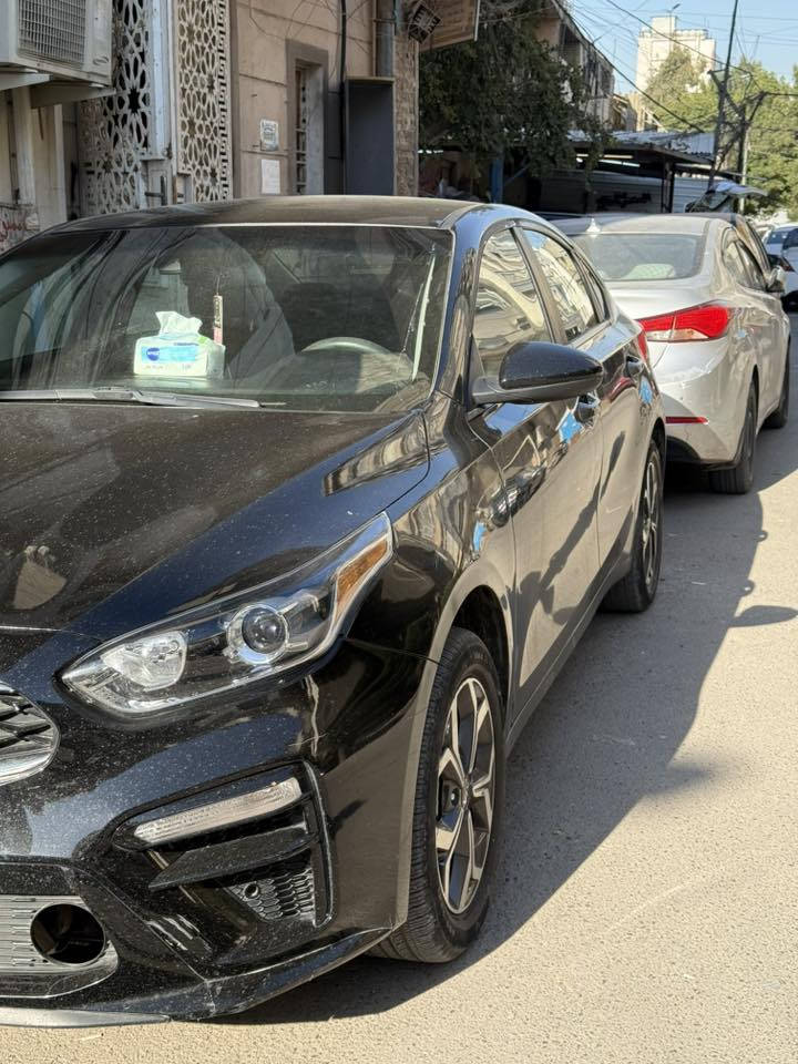 السلام عليكم فورتي 2019
رقم سليمانيه
ماشيه 84الف ميل
مكينه ٢٠٠٠ دوش
كير cvt
حادثها موجود بالصور
السعر 110ورقه
وبيها حادث بالعراق
مكاني الشعب نهاهيه الفورتات قرب مستشفى الزهراء
الهاتف ***********
