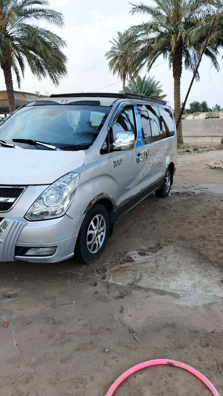 السلام عليكم ستاركس البيع موديل 2009مفتوح سياره مال جناي خير من الله جاملغ أمامي ***********
