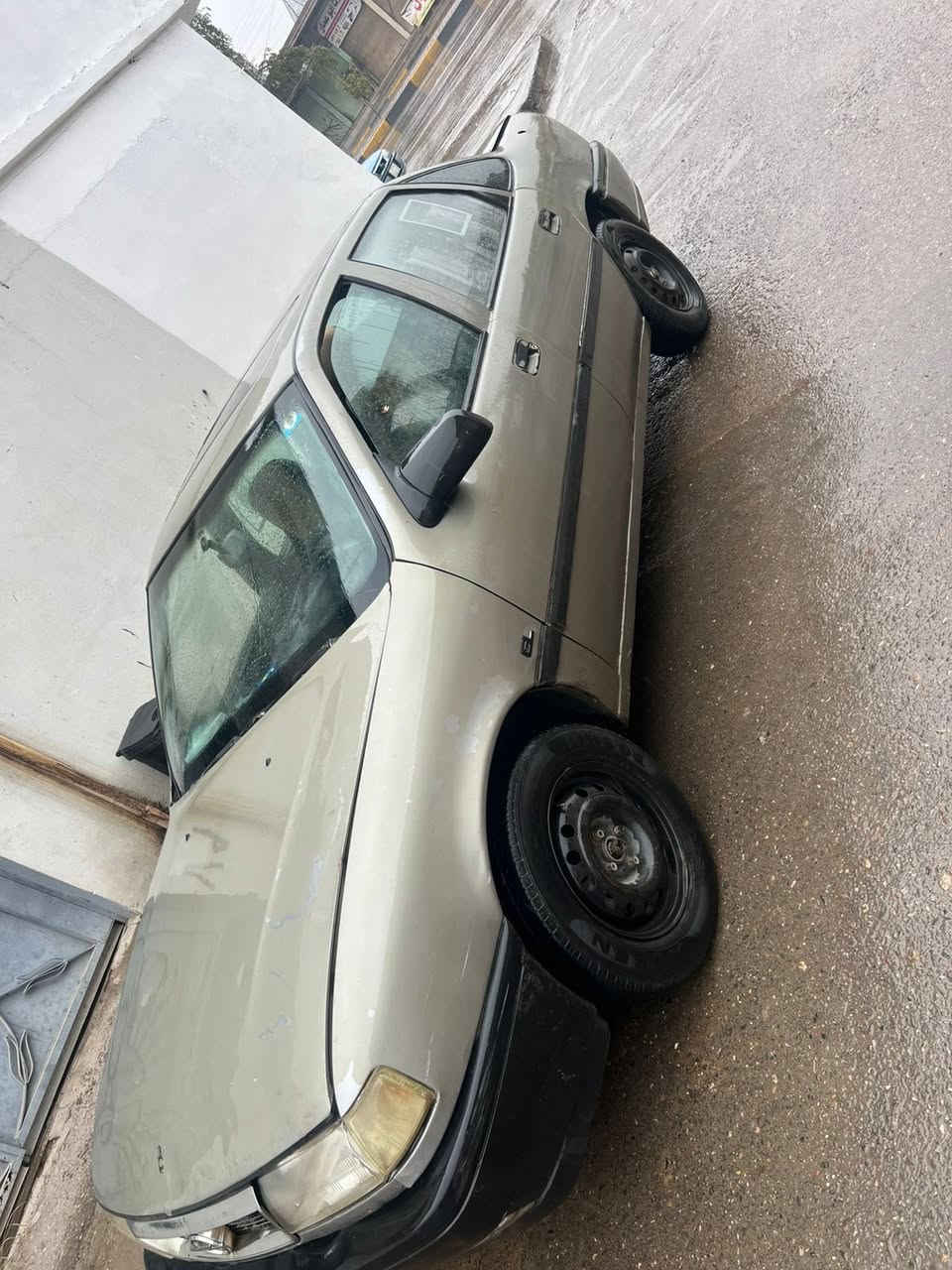 أوبل حجم 16 للبيع مسبوقه جماليه ابيعه رقم جديد ماضل قير يبصم الشرعي  محرك يصرف ابيعو قير شرط 
سعرا 36 ورقه لتواصل ***********
