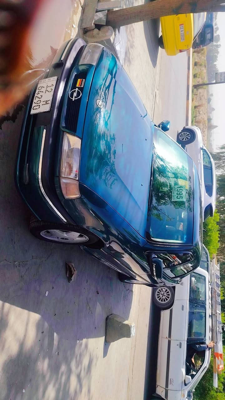 .السلام عليكم... اوبل فكترا حجم20 موديل 95 بسمي رقم نينوى  مسطره  محرك وگير وطخم كلو شرط غرفه جديده  استيرن بور مكان السياره موصل الايسر ***********اسيا/***********كورك
