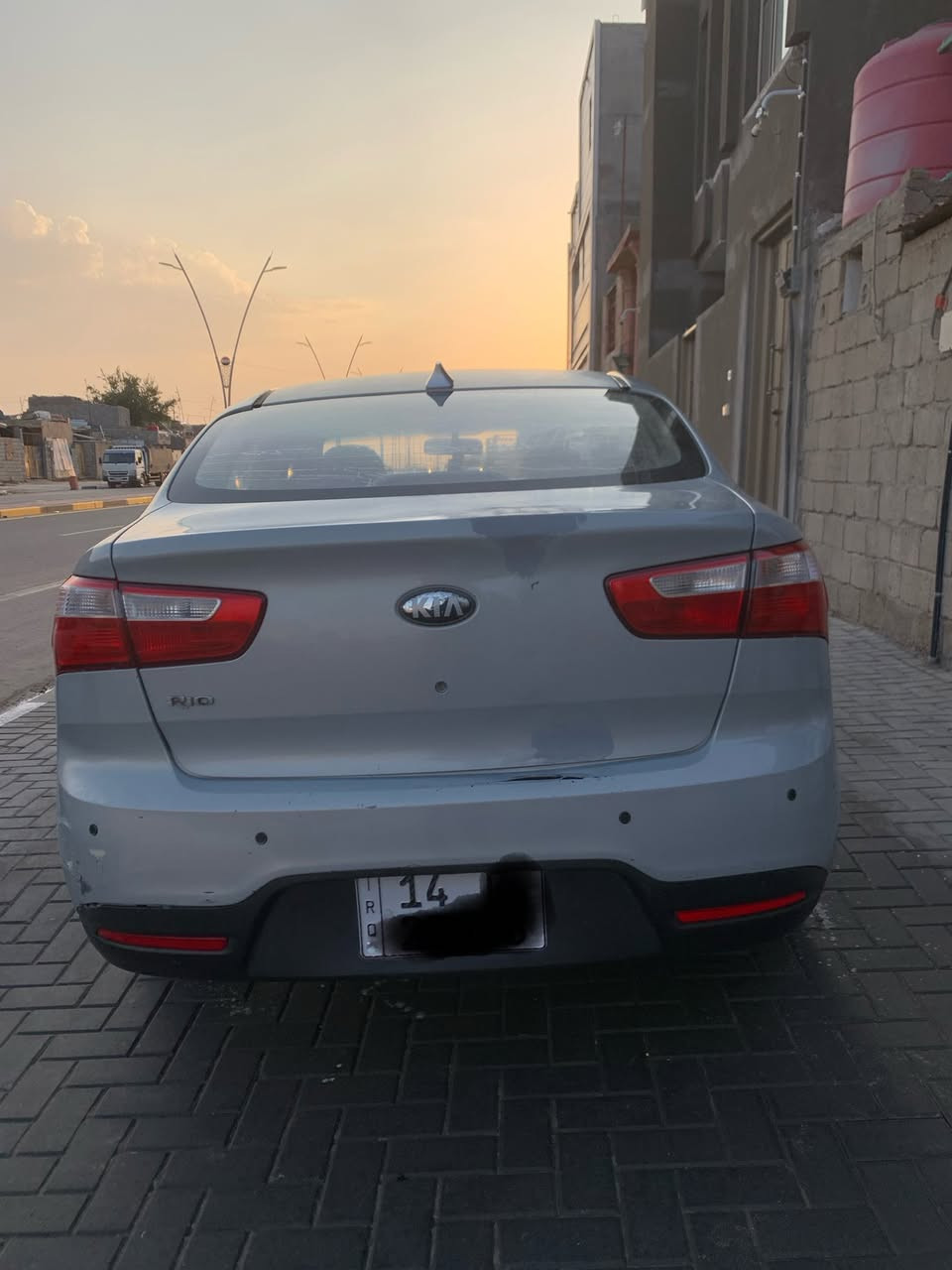 كيه ريو مديل 2013 وارد خليجي بيه جاملغ بي صبغ جهه العبري بدون دواخل سياره جديده محرك 1600 دوش كير ايتي
رقم دولي باسمي هزه جديده تحويل مباشر فقط بدون مراوس رجآ لمو شراي لا يتعبني ب 78. وبيه مجال كلش قليل مكاني بصره حي الحسين
***********
