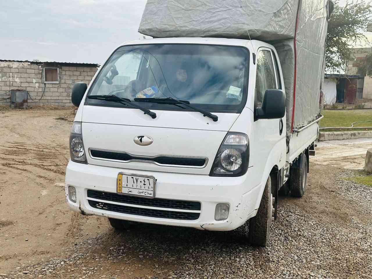 كيا فحل محرك. 4000لمفتوح. موديل.٢٠١٩ رقم صلاح الدين .
السياره.. مكفوله. من صبغ وتبديل. وبارد. قطره صبق مابيها كير محرك اكسل . مكفول 
محوره تاير خلفي. "١٤ .. محجل جادر وقمبوره كامله سياره نضيفه. وجاهزه شغل وامش... 
عنوان.صلاح الدين شرقاط الخضرانيه. 
. . 

***********‬
