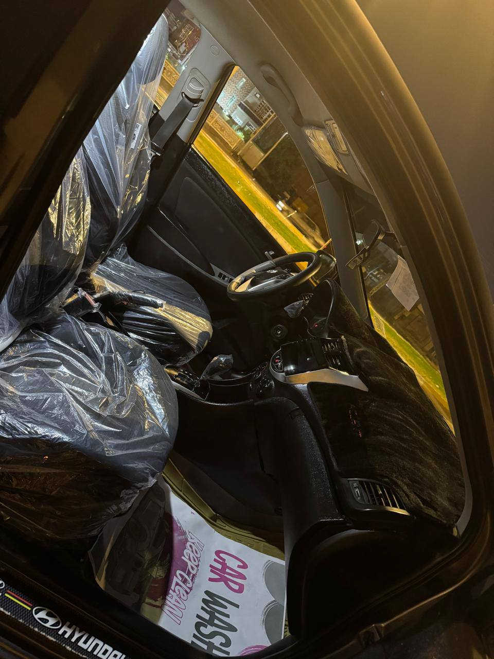 هونداي اكسنت موديل 2017 وارد امريكي سيارة رقم انبار مشروع وطني رقم انكليزي جديد سنوية 2030 بيهه تعديل بارد بل بنيد وشوية بجاملغ الأيسر حادث أمريكا صور الحادث قبل التعديل موجودة سيارة قطرت صبغ مابيهه ليبل واحد بيهه ملاحضات بسيطة بدوسة الخلفية السعر 95 وبيهه مجال بسيط،،،،رقم ***********
