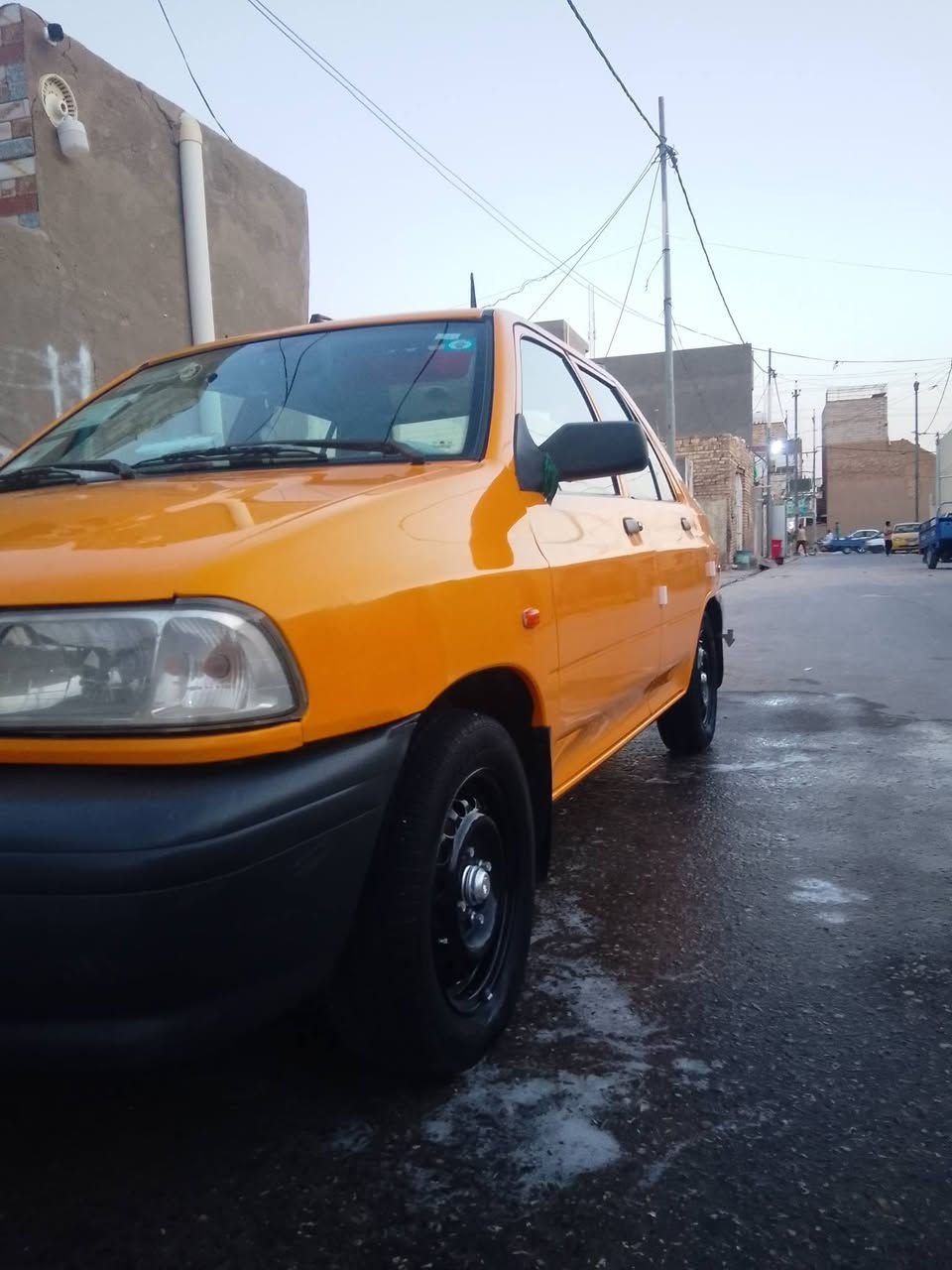 السلام عليكم سايبا موديل 24  بيها جاملغ امامي شبر تقريبأ والباقي كفاله غاز بانزين مدوشمه كشنات + ارضيه + تكمه + جنطه سياره جاهزه ماناقصها برغي مال جناي تخم تايرات حداديه جديدة تبريد ثلج  ماشيه 96الف باقي التفاصيل اتصل ***********
