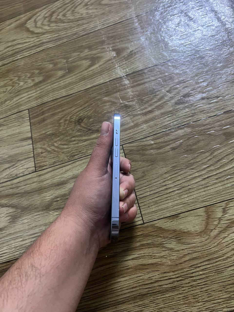 (( 13 برو للبيع )) 📱☎️ :-
.
لون بحرري مميز ذاكرته 256 شاصيه حيل نضيف زلغ مابي الجهاز كله عله بعضه نضيف وعله ايد وحده زلغ شنو الزلغ مابي فقط بدلتله بطاريه ١٠٠ من انور ابل بل ربيعي قبل شهر تقريبا شرط بطاريه اصلي وبيها ضمان ٦ اشهر مال وكاله وهاهيه باقي الجهاز كفاله عامه كلشي بي بلادي ومرتب السعر 450 عنواني بغداد قريب عل كاضميه وماعندي توصيلل
للتواصل اتصل عل وقم لو واتساب فقط ممتواجد عل فيس ابد 
***********
