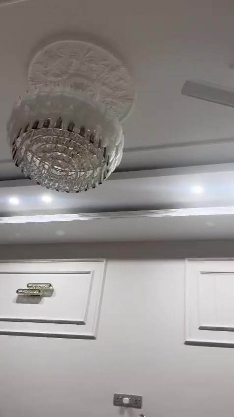 جبس بورد سحب مغربي 
ورق جدران بديل خشب 
صبغ   خارجي وداخلي 
  لعمل كافه انواع الديكورات الداخليه 
 داخل تكريت 
***********
***********
