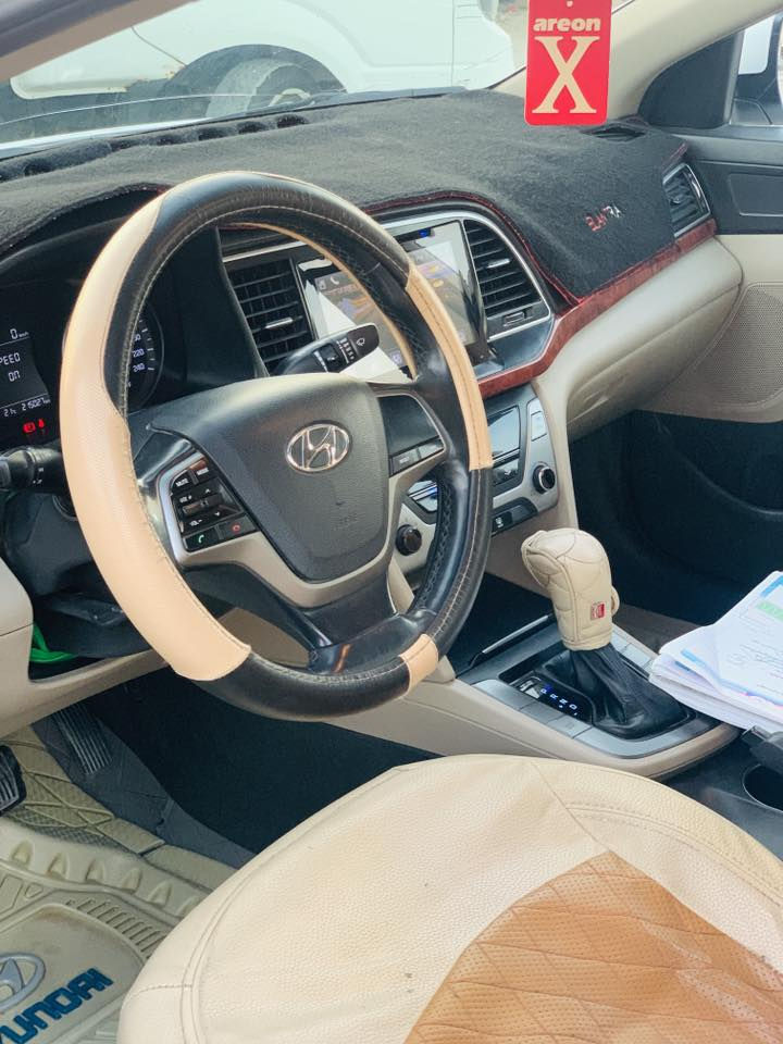 السلام عليكم
النترا سوبر 2018 رقم بغداد بسمي سياره على وضع الشركه تجي وشوف السياره اذا بيها بارد او بيها صبغ او بيها قطعه مفتوحه تعاتبني وكروتك انطيك اياها  ا

مواصفات السياره 

1-تحكم استيرن جهتين 

2-شاشه 

3- تبريد قطعتين 

4-يدات نيكل 

5-اشاير بل مري 

6- مري شفط 

7-خمسه ويل كب رياضي حجم 17 بلاد 

8-لد نهاري 

9- مود درايف. سوبرت وايكو ونورمال 

  ملاحظه/ اخي العزيز هذا حلال مسلم ما عجبتك السياره اعبر المنشور. او تكتب تعليق. يليق  بيك  كلامي واضح وما اعتقد اكو واحد هيج صريح. سياره بيها سونار. وما انطيك السياره اله تاخذ سونار ثاني وما يكون خاطركً اله. طيب  السعر 170 وبيها مجال وعيوني تشلعهن.  رقمي ***********
