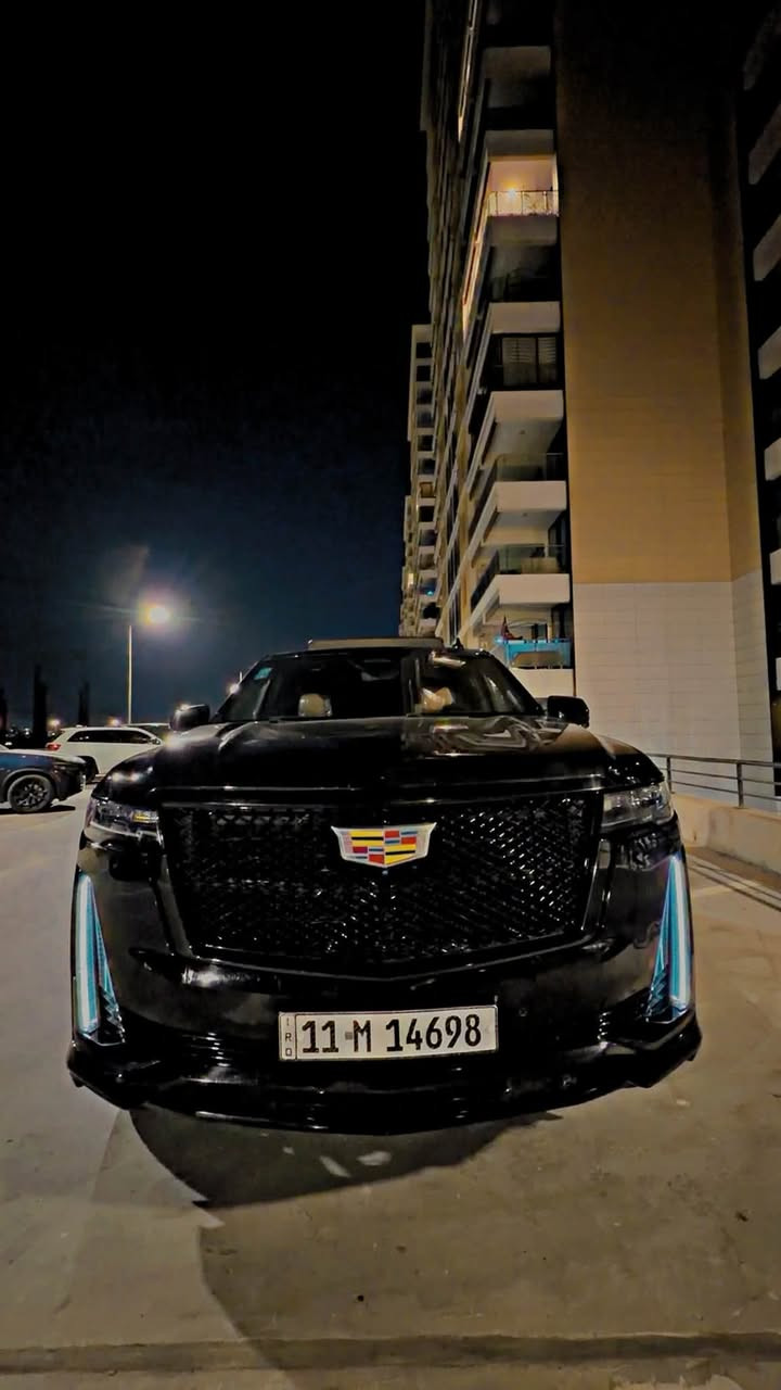 كاديلاك وكالة المنصور 2023 
فووول مواصفات ماشية ٦٧ الف mi 
كفالة من الصبغ فقط بيها بي دي ار بسيط كد اربع اصابع 
ميحتاج احچي مواصفاتها من الناظور لل ٣٦ سماعة للجكات والى اخره …. فقط فتحت بطل ب الشركة رجعتها وكالة 
السياره جدا جديدة بيها تراي ونصبة زيرو 
💵السعر 65 $ الف قفل  ارخص كاديلاك ب موديلها 
مكاني بغداد الدورة #***********رقم بغداد ب اسمي
