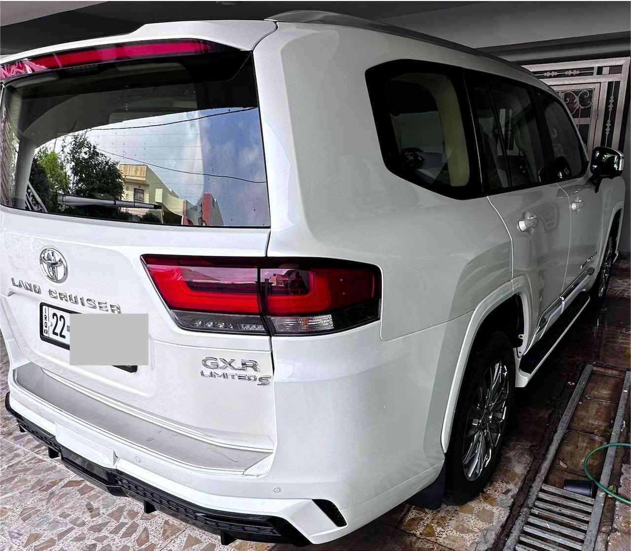 السلام عليكم 
لاند كروزر (GXR) للبيع 
التفاصيل مذكورة في المنشور


**إذا كنت صاحب هذا الإعلان وتريد حذفه لأي سبب، رجاءا أرسل رسالة إلى الدعم الفني**