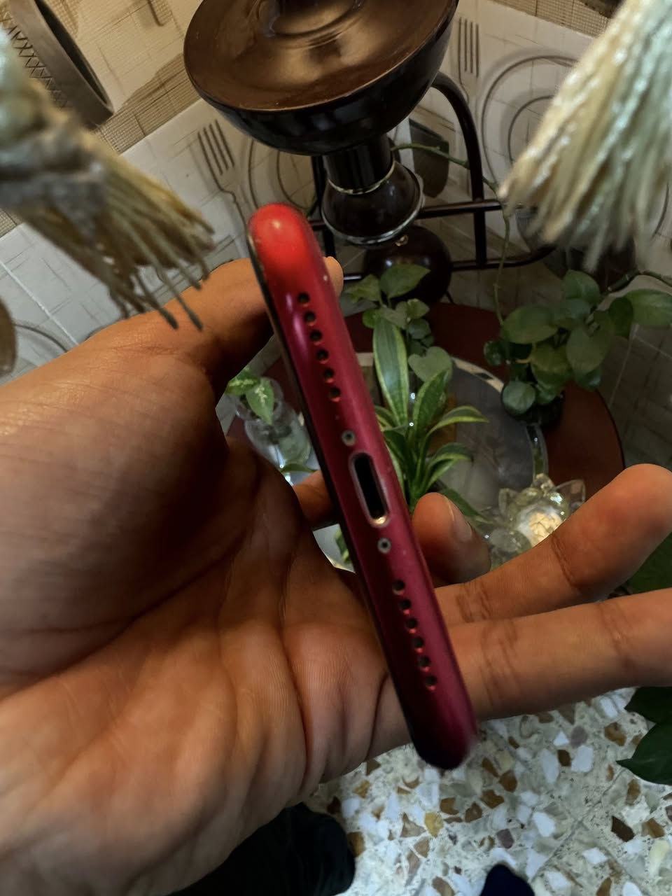 ايفون 11 للبيع
الذاكرة 128 

النظافة مثل ما موجود بالصور

شاشة الجهاز مامبدلة 

البطارية 74% 

السعر 210 الف وبي مجال 

للتواصل: ***********
