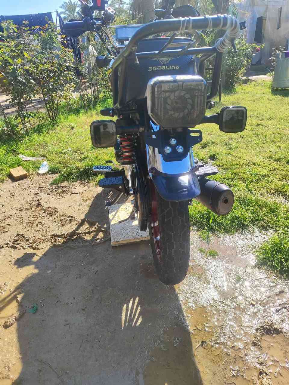 السلام عليكم
دراجه سونك موديل 26 للبيع مكفوله مكينه200cc+تاير خلفي جديد وباتري جديد شلعه ومعدل مكاني واسط صويره خاص مفتوح سعر 950 وبيه مجال بسيط ترهم مرواس حسب القناعه


**إذا كنت صاحب هذا الإعلان وتريد حذفه لأي سبب، رجاءا أرسل رسالة إلى الدعم الفني**