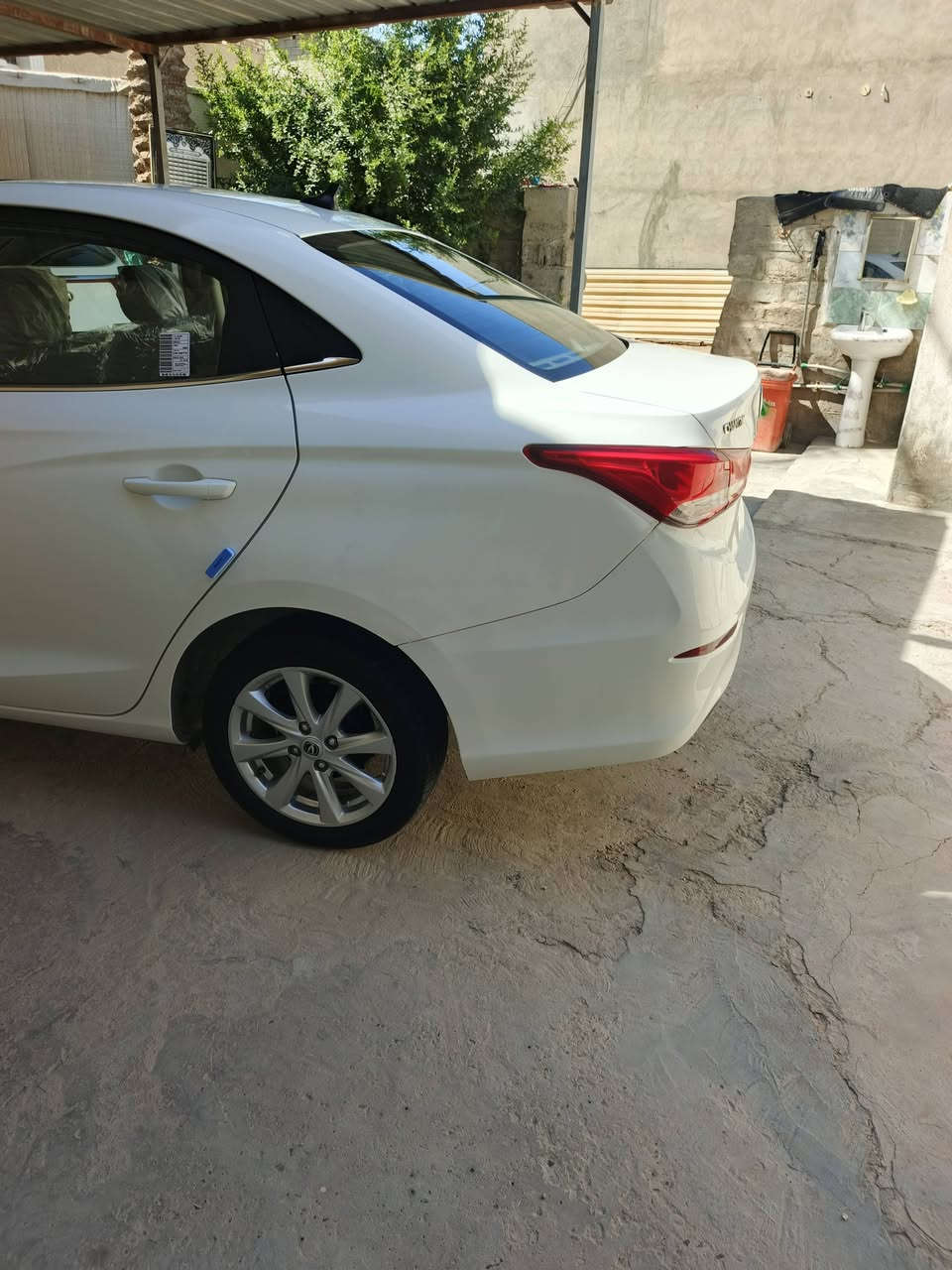سلام عليكم شنجان سفن مديل 25سياره جاهزمن كل نواحي رقم بغداد دولي تحويل مباشر هزه جديده كفاله من الضربه بيه جاملغ مبدل بلادي اثرطخه بسيطه كير مكينه تبريدعلى وضع الشركه ماشيه 52 مكان السياره بغداد الكرخالسعر88بيه مجال بسيط الهاتف ***********
