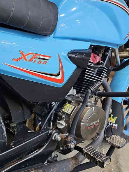 السلام عليكم دراجة شاينك 2024 نظافة مثل مشوف بعينك برغي ممفتوح بيها كهربائيات شركة محرك شركة كفالة عامه
متواجد فيس او على الرقم 
***********
