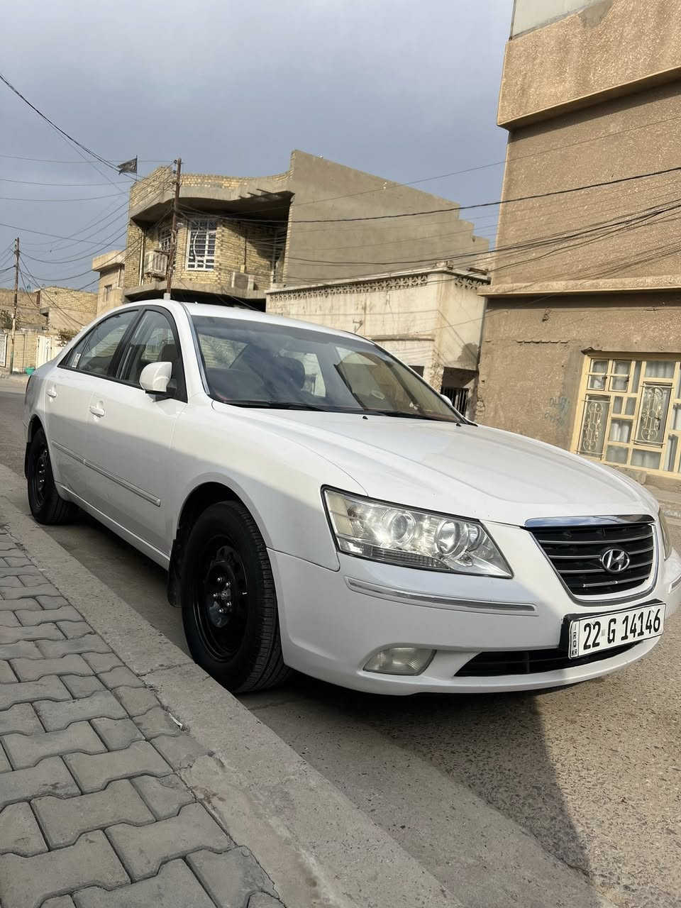 سوناتا البيع ٢٠١٠ رقم اربيل سنويه جديده  تحويل ثاني يوم سياره وارد كوري مكينه خير من الله لا دوانز لا تبخير لا تنقيص قطعه صبغ  وحده جاملغ خلفي فقط ***********
السعر 115 بيها مجال  
ملاحضه سياره بس بانزين مو بانزين وغاز بلادي بانزين
‭. ٠٧٨٧ ٨٤٦ ٢٣٣٣‬
