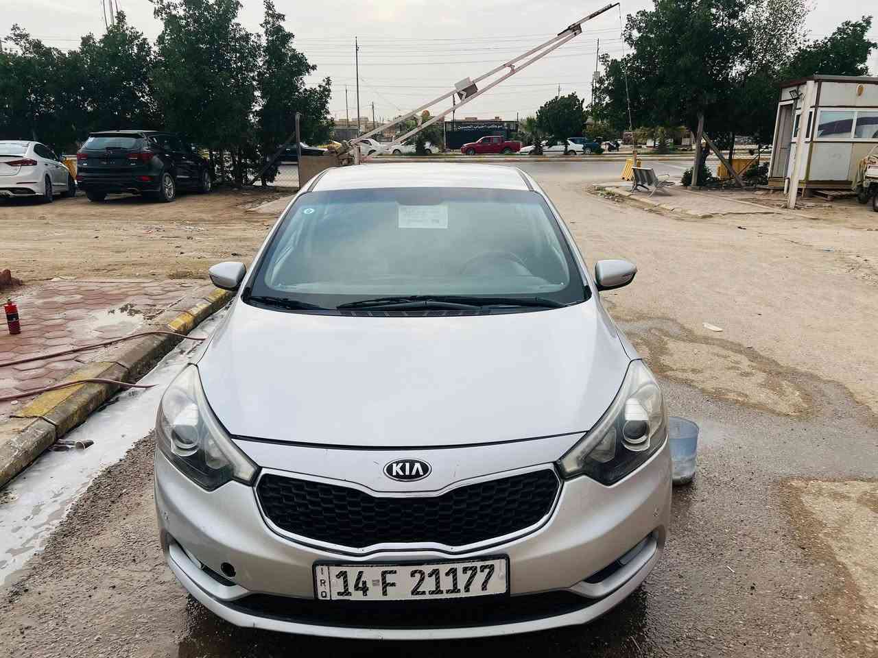 سيراتو مديل2014  محرك 1600 خليجيه كفاله عامه  من فتح البرغي ما عدا بارد بالجاملغ الامامي  عكس السايق
كير ومحرك كفاله
رقم جديد 
خمسه ويل كب
بصمتين 
نضام ترحيب 
مري شفط 
تبريد بيانو قطعتين 
لدات امامي وخلفي 
‏Abs مانع انزلاق 
كامره
تحكم ستيرن جهتين 
٣ وضعيات استيرن 
اعندي دهن كله اصلي السيارة معتني بيها
مكانها الناصريه سعر115


**إذا كنت صاحب هذا الإعلان وتريد حذفه لأي سبب، رجاءا أرسل رسالة إلى الدعم الفني**