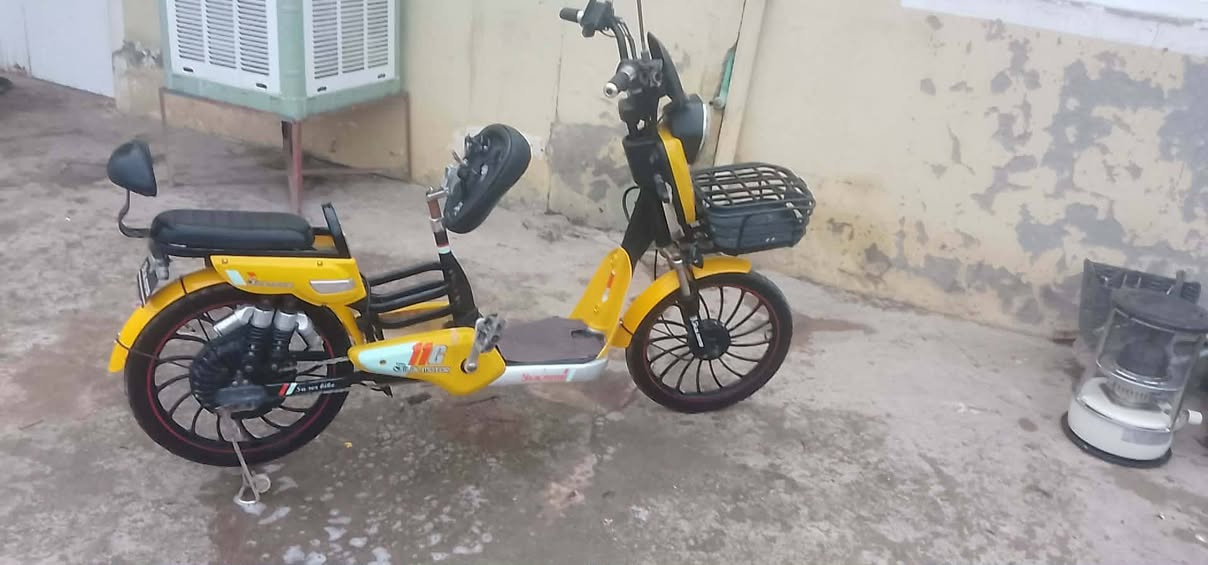 السلام عليكم الشحن للبيع مراره بطاريه الجديد كهربيات كله كامل مكان موصل سهل نينو سعره 270 بمجال للطيبين شرط اخذه ما تصرف على الربع***********
