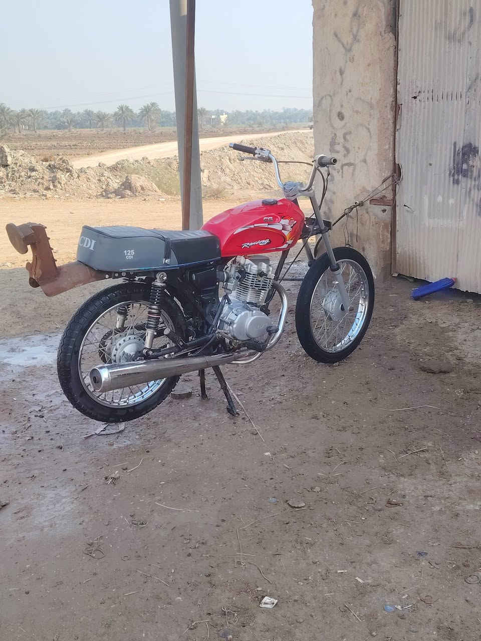 سلام عليكم دراجة نامه اصلي للبيع 2022 أوراق بلاد السعر 500 وبيه مجال مكان حله ابو غرق رقمي *********** بدون راصطه
