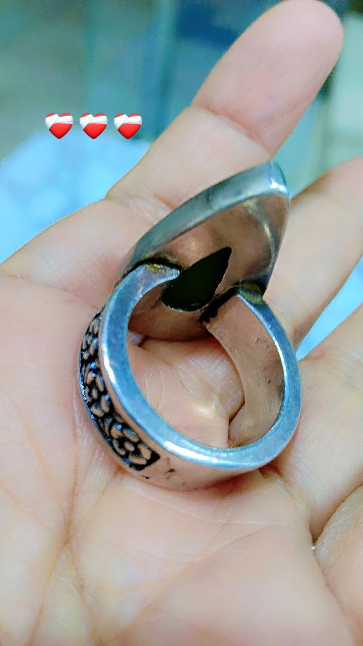 عقيق يماني أزرق ويشم يماني صياغة يدويه ثقيله القطعه 125 مع التوصيل


**إذا كنت صاحب هذا الإعلان وتريد حذفه لأي سبب، رجاءا أرسل رسالة إلى الدعم الفني**