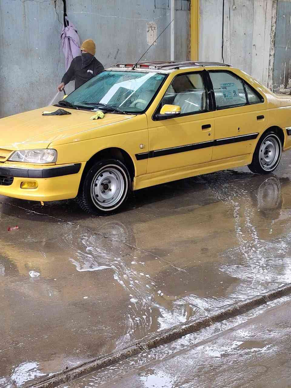 من رخصت اصحاب الكروب بيجو اكد موديل 16للبيع السياره كير مكينه تبريد ثلج تخم تاير دوشمه كله جديد السعر 52بيه مجال قليل ***********
