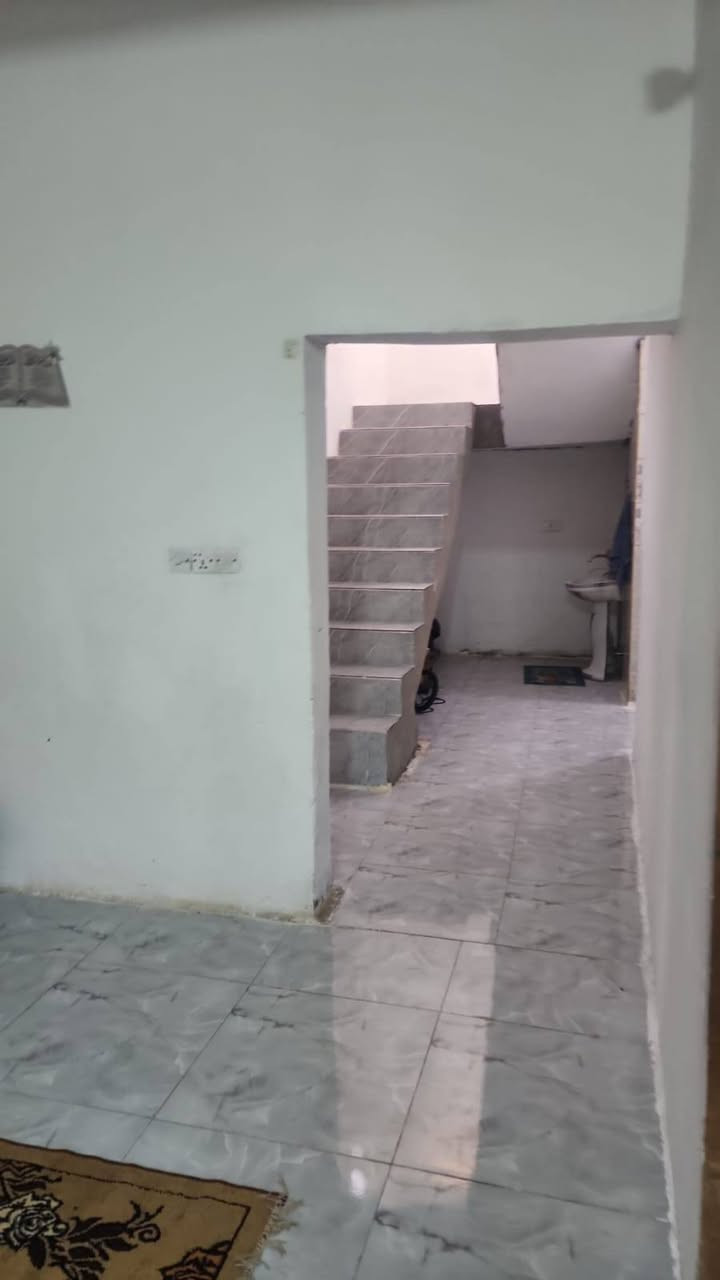 بيت ٣٠٠ متر طابو ملك صرف منطقة الخالص للبيع 

يتكون من أربعة غرف و صالون و حديقه مع الاثاث صاحبته تريد تبيعه بداعي السفر و العلاج 
تفاصيل أكثر واتس 
***********
