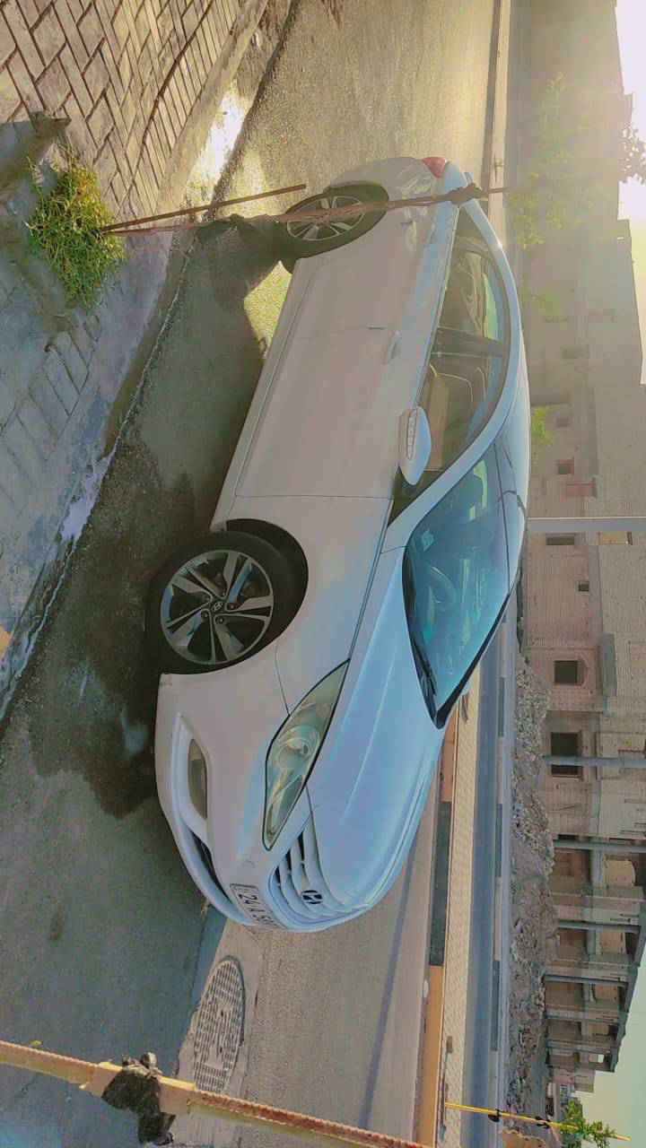 انا. مكلف بنشر اتصل ع صاحب السياره

للبيع سوناتا خليجي مديل 2011. كفاله عامه سياره جديده كلش  رقم دهوك دولي انكليزي 
مكان السياره البصره الجزيره
 *********** محمد
***********. شراي يتصل 
 مكينه كير حداده تبريد كله كفاله تخم تاير 
 فول مواصفات عده البصمه
مكينه 2400
1- بانوراما 
2- شفتات ستيرن
3- تحكم ستيرن
4- كشن كهربائي
5- تبريد قطعتين
6- كامره دواره بلمرايه
7- بكلايت لد بلاد
8- داخل مخمل عسلي
9- حساسات خلفيه البصرة, العراق
