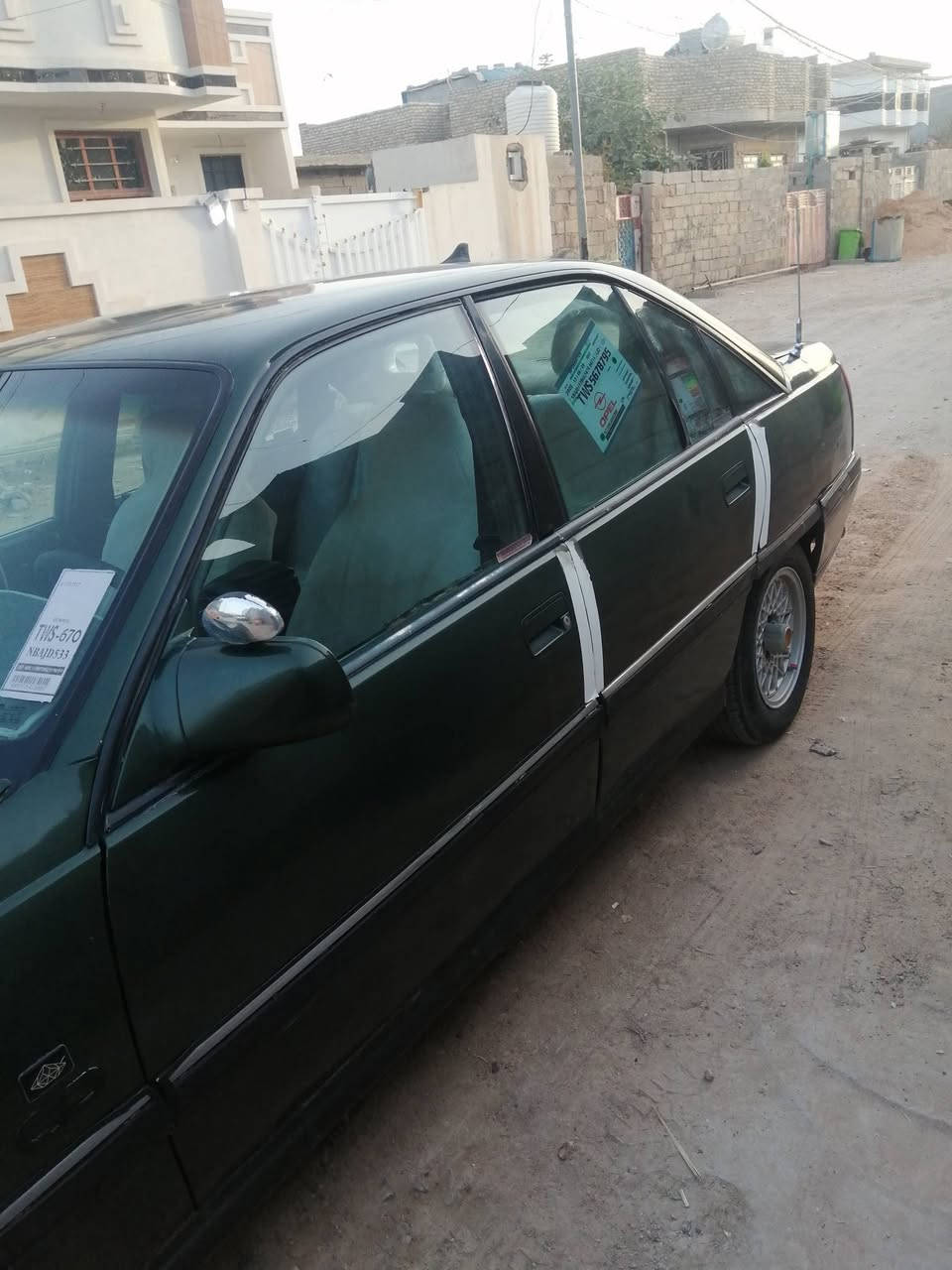 اوبل اوميكا موديل ٩٢ زيتوني عارضها للبيع سعر ٣٣ وبيها مجال بسيط سنويه باسمي  او مراوس بسياره سني موديل من ٢٠٠٠الى ٢٠٠٢ للتواصل ***********
