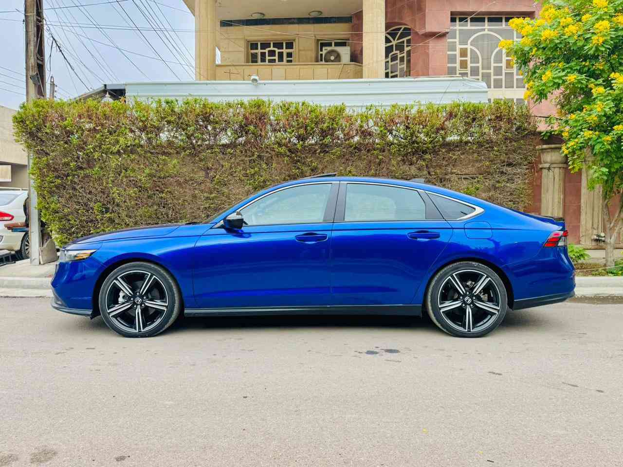 للبيع هوندا اكورد هايبرد موديل 2024
فئه sport فول مواصفات:- مكينه 2000 هايبرد بصمه/بصمه ابواب/فتحه سقف / رادارات اماميه وخلفيه وجانبيه /كراسي كهرباء /تشغيل عن بعد /شاشه كبيره/كامره دواره/فول تحكم ستيرن/تحديد مسار/اوتو هولد/سايد بريك بصمه/كار بلي

وبعد هوايه مواصفات

( ماشية 21  )  

وارد امريكي حادثه فقط دعاميه وشادله دعاميه نفس لون سياره بدون صبغ بدون بارد بدون ايرباك شاصي لغد دواخل مكفوله لجاملغ 

وعلفحص وين ميحب المشتري

صور الحادث ورقم الشاصي موجوده بلمنشور

السعر 210 ورقه ورقه وبي مجال 

مكاني السياره المنصور 

***********
