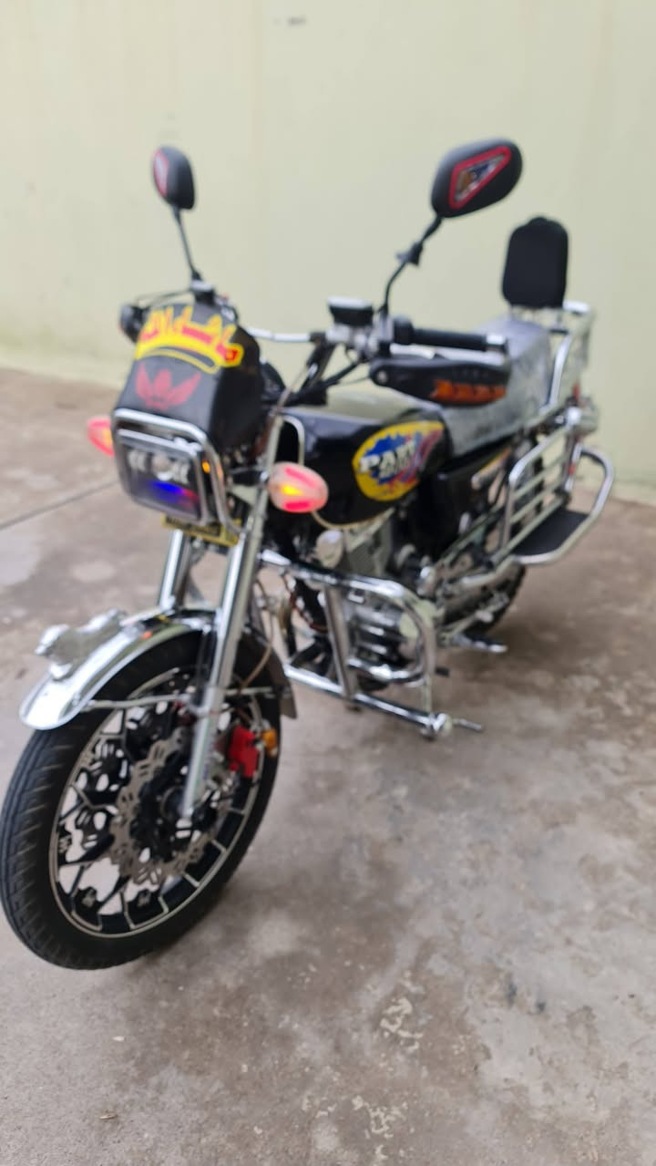 بارت عنتاني سوري الأصلي مديل 25 منفس اصلي ماكينة كبس جهاز إنذار تايرات جدد السعر٨٥٠  للتواصل ***********
