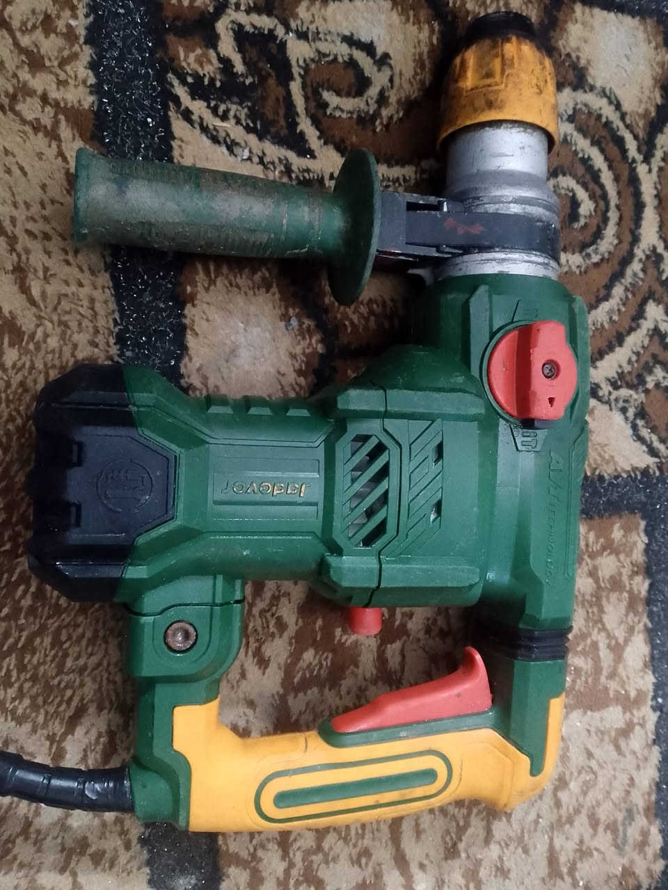 السلام عليكم من رخصت الادمن غراض باله مستخدم شغال مامصلح ولامفتوح


**إذا كنت صاحب هذا الإعلان وتريد حذفه لأي سبب، رجاءا أرسل رسالة إلى الدعم الفني**