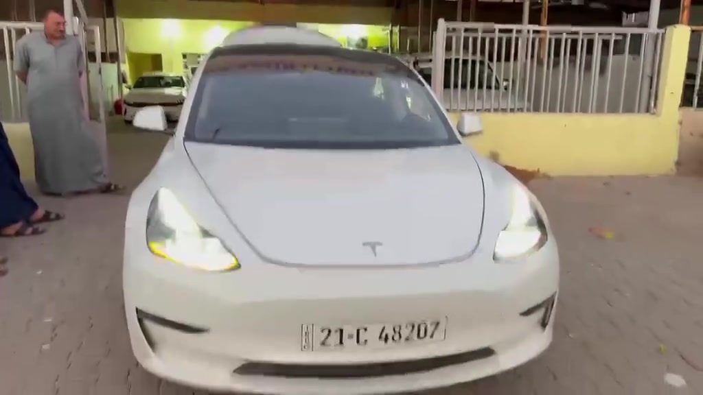 سلام عليكم 
تسلا مودل 3
اللون ابيض 
2023
السياره شماليه وباسمي وتحويل ثاني يوم مباشر 
فول مواصفات للأخير 
اون لاين 
موقعنامجاور معرض النخيل معرض الأصدقاء باداره علاء ابو عباس المشهداني 
للاستفسار ***********
