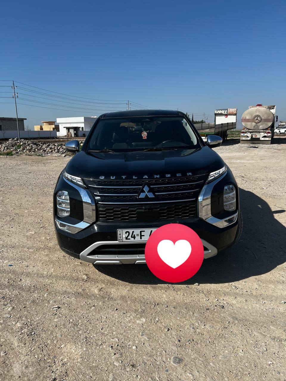 ٢٠٢٣ دعم خفيف من الخلف سياره نظيفه جدا
ماشيه ٥٠ ميل كامل مواصفات بس مابيها سلايد
لمزيد من المعلومات  واتساب ***********
