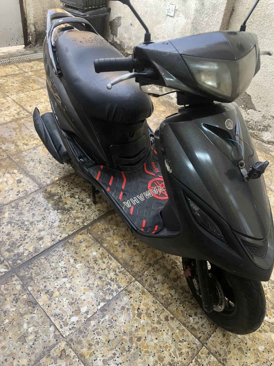 من رخصة الادمن السلام عليكم اخوان دراجة 140 شلعة معدل محرك اخرس لانضوح ولاتبخير سلف وهندر بكل وكت خير من الله هورن اشاير دبل اشارة لايت حساس بريك بك لايت قفل ستيرن قفل صندوق قفل بانزين كفرات أصلية ختم واحد مع المحرك دراجة الف ماتصرف عليهة السعر 400 العنوان بغداد الجديدة الامين الثانية للتواصل وتساب *********** فقط الشراي يتصل بدون زحمة وبدون مراوس
