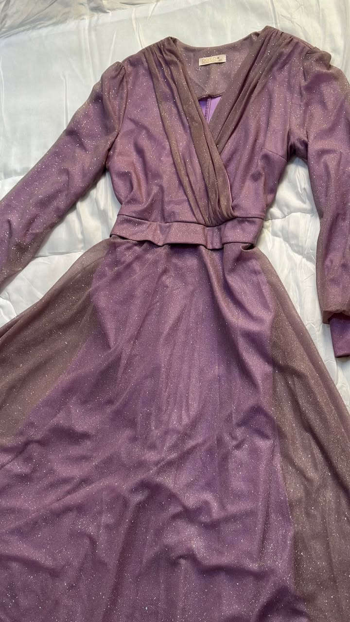 هلو بنات عندي مجموعه فساتين وجنط واحذيه وملابس رسمي ابيعهم بسعر كلش مناسب وهاي شويه منهن 
سويت الي تريد تراسلني


**إذا كنت صاحب هذا الإعلان وتريد حذفه لأي سبب، رجاءا أرسل رسالة إلى الدعم الفني**