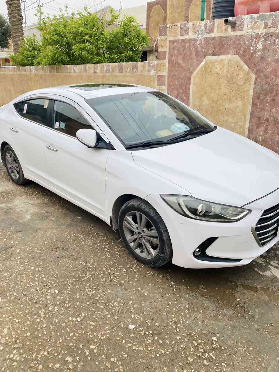 السلام عليكم 

ألنترا 2017 خليجي للبيع 

فئه ال GLS أعلئ فئه بالالنترا 

فول مواصفات عدا البصمه 

رقم بغداد باأسمي 

حساس خلفي 

كاميرا خلفيه 

مري شفط 

3 انظمه قياده 

مكينه 2000 دوش

ناقل الحركه AT

بالحقيقه احلئ من الصوره 

السعر 143 بيه مجال للطيبين بسيط

التفاصيل واضحه بالسونار 

العنوان بابل _ أجبـله 

رقم الهاتف ***********

مايعجبك السعر الله يوفقك السوك بيه أشكال الله يرحم والديك أعبر المنشور
