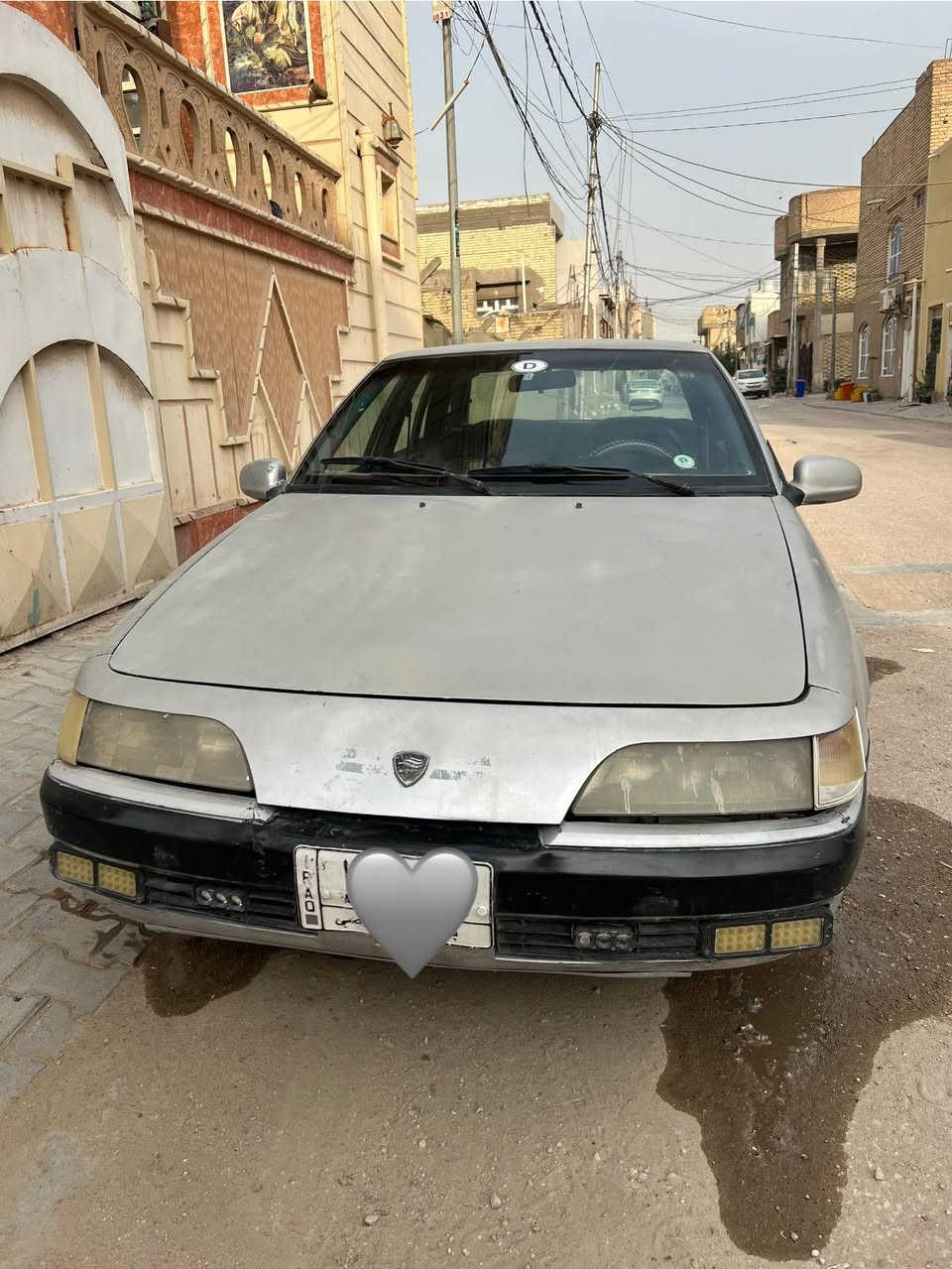 سياره للبيع دايو اسبيرو مديل 1993
كير اتماتيك محرك جديد حداديه جديده 
سياره بديها كلش حلو مابي خياسات بيها بس هاي ضربا يم البكلايت الخلفي سنويا جديد لل 2028 السياره بسم لوالدي 
سعر السياره 24 وبيها مجال بسيط الاستفسار الاتصال علئ هاذا الرقم ***********
