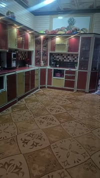 كاونتر تسكام بي بس ذني البابين  اليعجبه يتفظل خاص او يتصل ٠٧٨٠٧٨٥٧٤٦٠