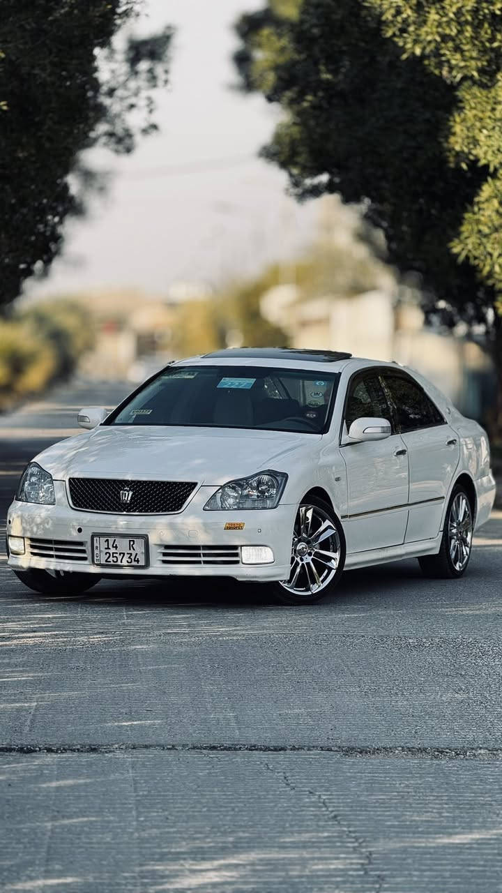 TOYOTA CROWN ROYAL SALON 👑

للبيع تويوتا كراون شاهينه 2005
بصمه رصاصي 

اللون          ابيض صدفي. 😊.

❗️فقط للذواقه الي يدورون ZERO  واصولي.

رقم بصره قرار48 شرط المداور ثاني يوم 

سنويه نافذه لغاية 2027 بسمي السنويه امداور ثاني يوم 
السياره صاعده هزه استون   تحوير نجف بل كامل    

                               (كص قماره. كص قماره. )

والأصوليات💯.

المواصفات 👇.

3دكم اصل اصل مو شد.

فتحة سقف سلايت.

مكينتها V6 الحجم 3000 شاصي 80.   

تبريد قطعتين امامي خلفي.

5بصمات+بصمة تشغيل.

تخم ويل رياضي .

كشنات كهرباء.

ستيرن كهرباء.

اشاره مري كهرباء شفط+هيتر♨️.

تحكم ستيرن جهتين.
.

التحكم بنضام القياده SPORT+عادي

شاشه كرستال ترحيب.

لايتات زنون بلاد.

اشاير مري+اشاير جاملغات كلا بلاد.

اشاير لد بالكامل امامي خلفي.

شباج نيكلي

جامات اربعه اوتو.

سستم لايتات زنون بالكامل.

سستم صوت+دمامات فد شي.

سستم نياكل بيبان بالكامل.

كامره خلفيه دوار اصل.

تخم تاير جديد.

حداديه جديده شرط سفنجه.

كروز تثبيت سرعه.

تحكمات خلفيه كلا شغال.

ABS شغال.

GPS خرائط ملاحه.

TRC مانع انزلاق.

غراض مال جنطه كامله.

والسياره ماعيزه برغي كامله على اخر حبايه.

والسياره بالواقع اجمل من الصور بهواي📷.

العنوان🏡ألنجف الأشرف.

السعر💵.133.   وبيها مجال قليل جداً 

للأستفسار 📞📲 قابل للتفاوض رجاءً اقره المنشور بالكامل يالا تتصل.

***********    وبخدمتكم 

رجاءً اذا ماعجبك السعر او مو شراي اعگب المنشور او تعلق تعليق حلو يدل على اخلاقك الراقيه وكلشي أكو بالسوگ.
