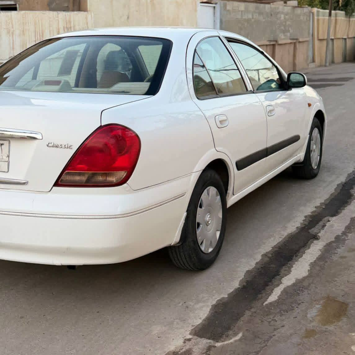 السلام عليكم للبيع
نيسان سني ياباني 2008 رقم بغداد شرط التحويل. 
بيها الجاملغ الأمامي وشبر بلباب بدون دواخل. كير محرك مكفول تخم تاير صدر كله جديد مابيها اي نقص 
السعر 95ومجاال بسيط 
مكان السياره صلاح الدين قضاء الضلوعيه 
***********
