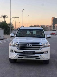 لاندكروز  موديل2017   07703355254  بريم اصلي  مكفوله من الصبغ ولفتح حت...