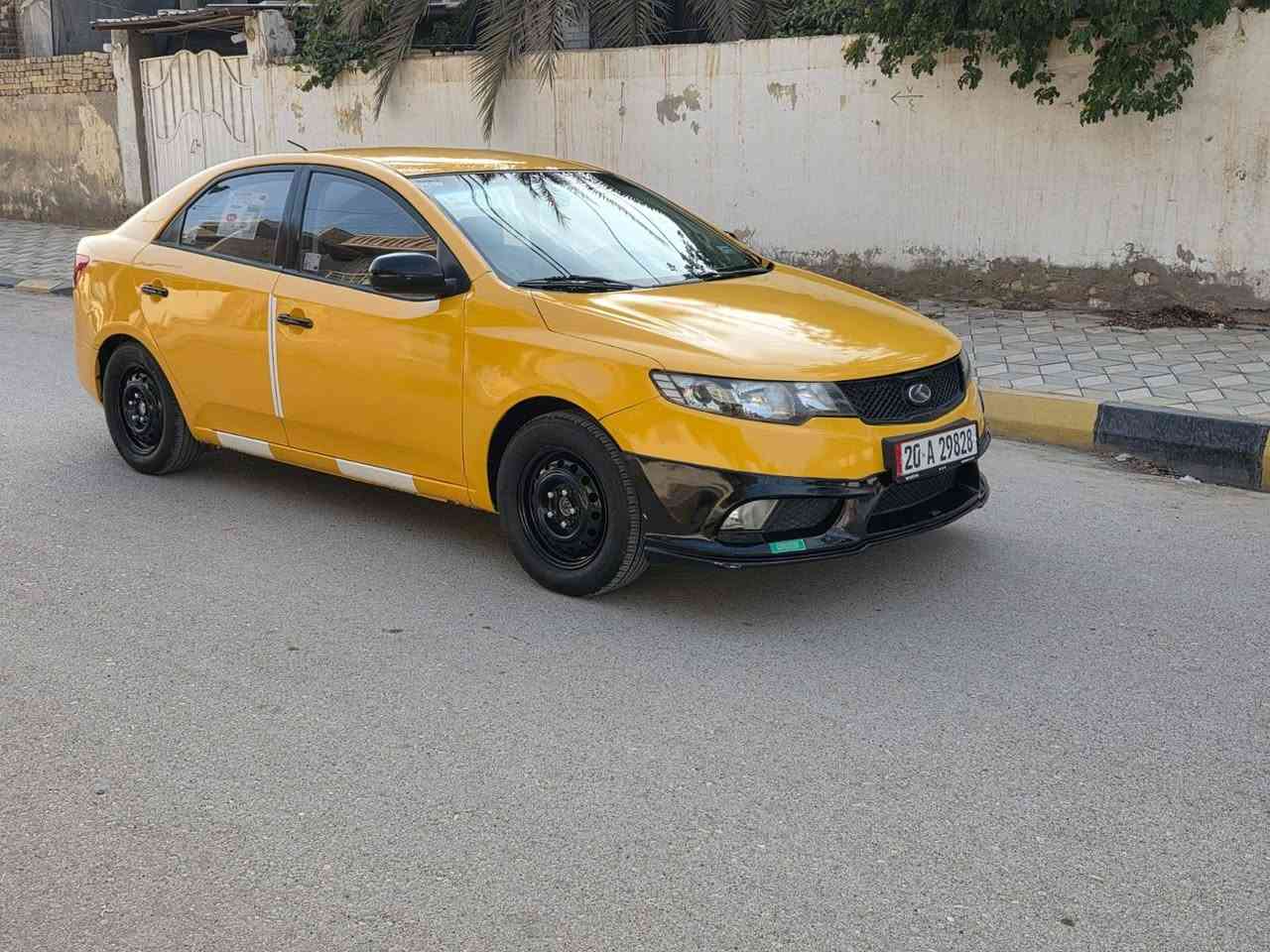 السلام عليكم اخوان ميعجبك المنشور اعبره والرزق على الله كيا سيراتو خليجي  موديل 2012 رقم ديالى بأسمنه تحويل مباشر سنوية للـ28 مصفرة هيئة وغرامات محرك 1600 محرك وكير مكفولات تبريد شغال تخم تاير جديد حدادية امامي وخلفي جديد صبغه جديده شاشه جديده سيارة جاهزه للعمل بيع فقط تعجبك اتصل السعر 85 للأستفسار اكثر ***********
*********** عنواني واسط ؛ غير متواجد على النت
