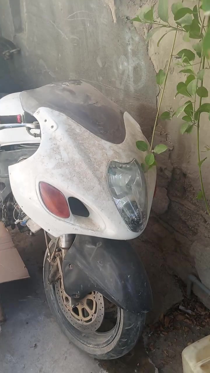 السلام عليكم ارخص هايبوزا بل عراق للبيع او مراوس ب ايفون سعرها مناسب مليون وبيها مجال مكاني الشرطه الخامسه ***********
