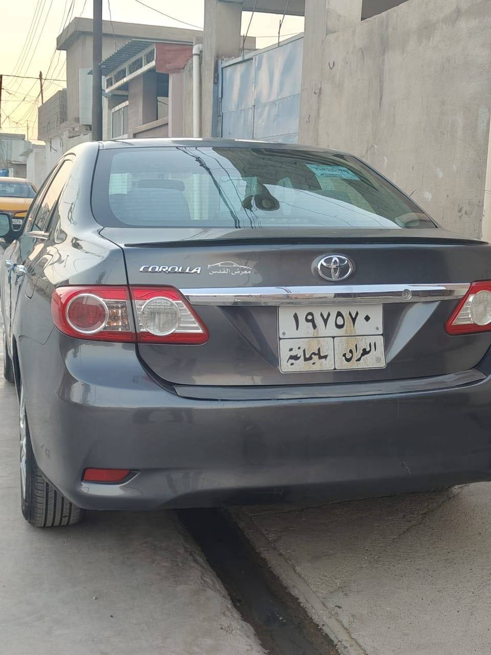 كورلا 2013
رقم سليمانيه
بطاقه بانزين بيها
سياره بدون صبغ قطرة صبغ مابيها
بيها كم مكان بارد
كير محرك تبريد تدفئه كله بالشرط سياره جاهزه
*********** 
مكان السياره كركوك
مامتواجد ع الفيس كركوك, العراق
