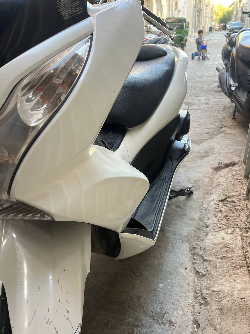 Pcx 150للبيع


**إذا كنت صاحب هذا الإعلان وتريد حذفه لأي سبب، رجاءا أرسل رسالة إلى الدعم الفني**