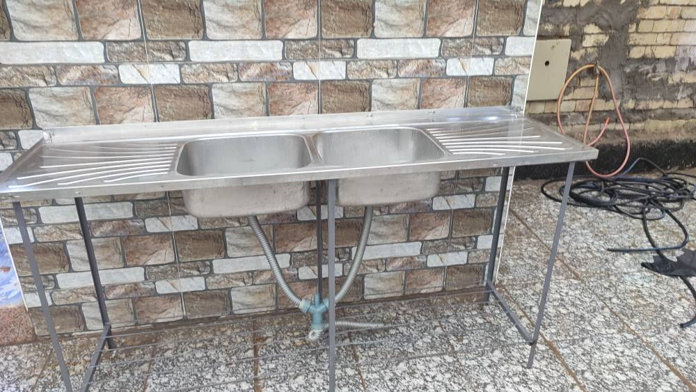 مرجوحة 2 نفر السعر 60 الف 
مرجوحة 3 نفرات السعر 100 الف
سنك حوضين السعر 65 الف 
مكاني الرمادي ***********
