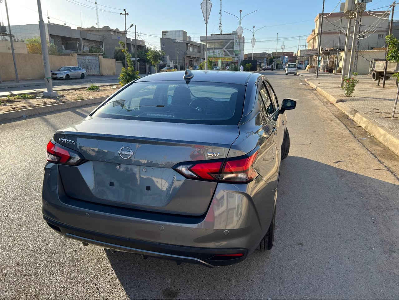 سلام عليكم 
نيسان فيرسا sv
موديل ٢٠٢٤
ضرر جاملغ وبونيد
بدون دواخل
مكان السياره كركوم 
سعر ١١٩بيها مجال
رقم *********** كركوك, العراق
